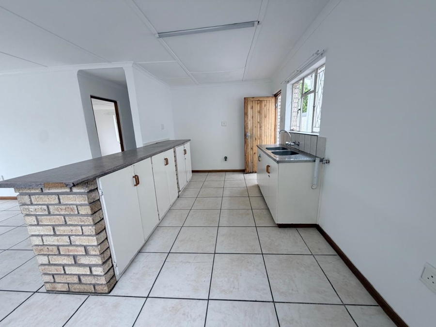 3 Bedroom Property for Sale in Sandringham Eastern Cape